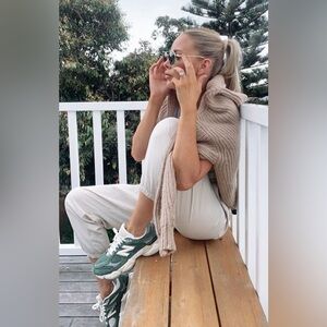 New Balance Unisex Aqua and Cream - New Price Drop